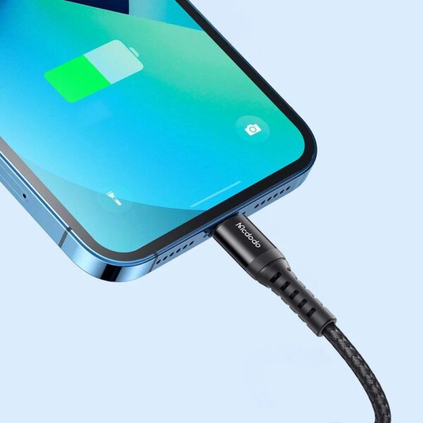 Mcdodo CA-2261 İphone Hızlı Data-Şarj Kablo 3A 1Mt - Siyah - Görsel 5