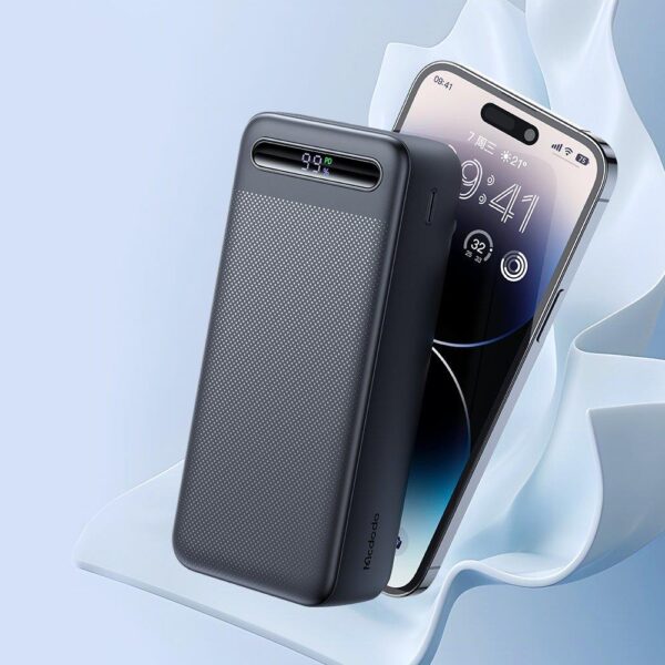 Mcdodo MC-3911 22.5W Star 30000mAh Dijital Ekranlı Powerbank - Siyah - Görsel 4