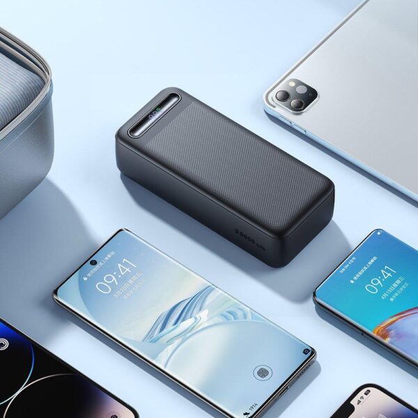 Mcdodo MC-3911 22.5W Star 30000mAh Dijital Ekranlı Powerbank - Siyah - Görsel 5