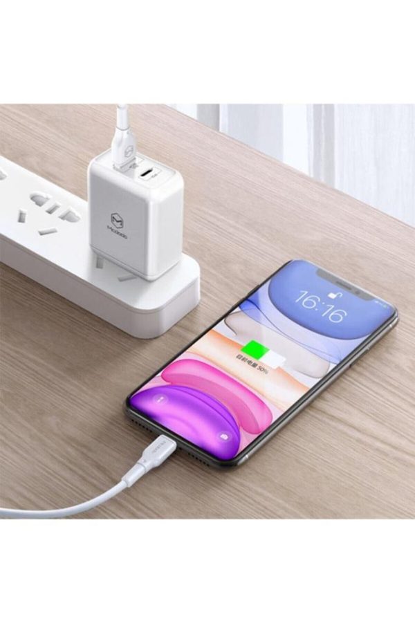 Mcdodo İphone Hızlı Şarj-Data Kablosu 3A 1.2m-Beyaz CA-7270 - Görsel 4